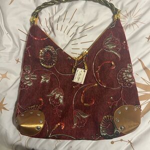 Elegant Red Floral Embroidered Women's Bag